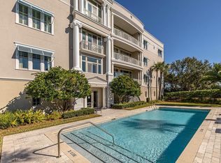 1303 Residence Ln, Saint Simons Island, GA 31522