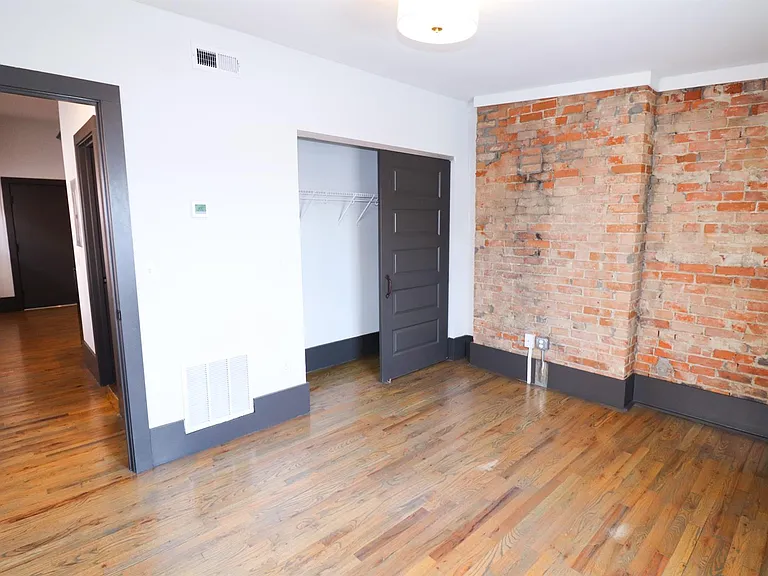 1513 Republic Street — Photo 6