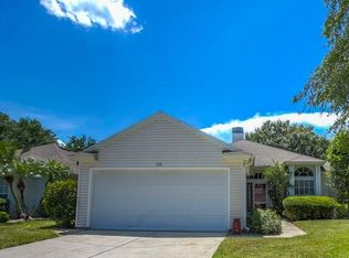 513 Baytree Blvd, Tavares, FL 32778