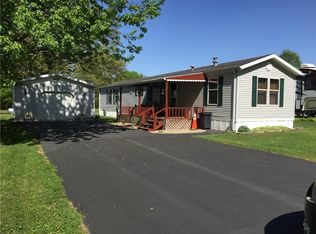 275 Down Boy Way, Cloverdale, IN