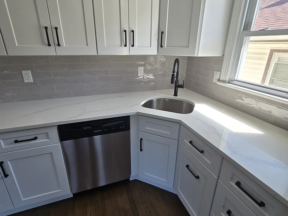 480 Boyden Ave #2