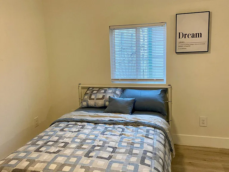1210 S Senate Ave — Photo 19
