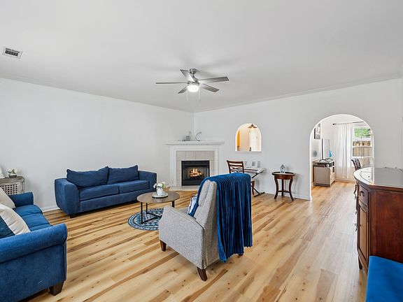 5th image of 1101 Downs Blvd APT 271