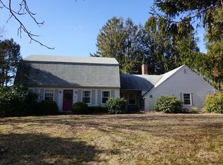 95 Howland Rd, Westport, MA 02790