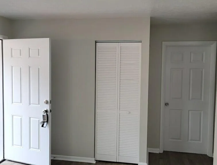 1752 SW 107th Ln #3 — Photo 4