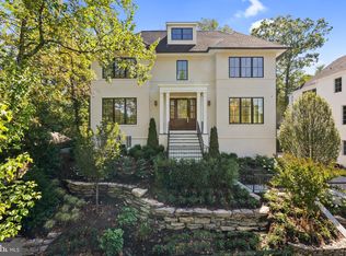 2916 Chesapeake St NW, Washington, DC 20008