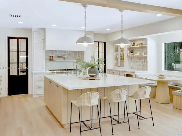 11301 SW 70th Ave, Pinecrest, FL 33156