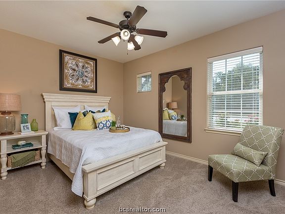5th image of 510 Deacon Dr W #W