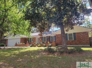 3 Hanging Moss Rd, Savannah, GA 31410