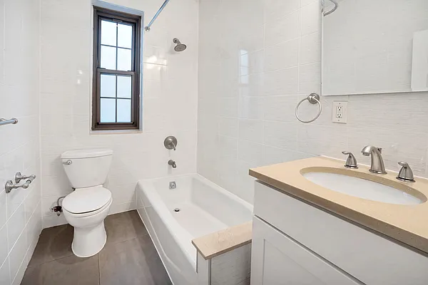 Sold by Bank Neary | media 9