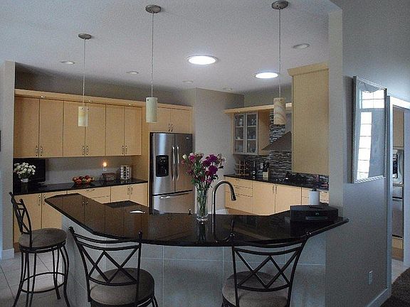 4th image of 5327 Brookway Dr