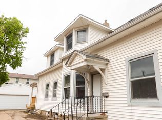 1837 Washington St APT 1, Lincoln, NE 68502