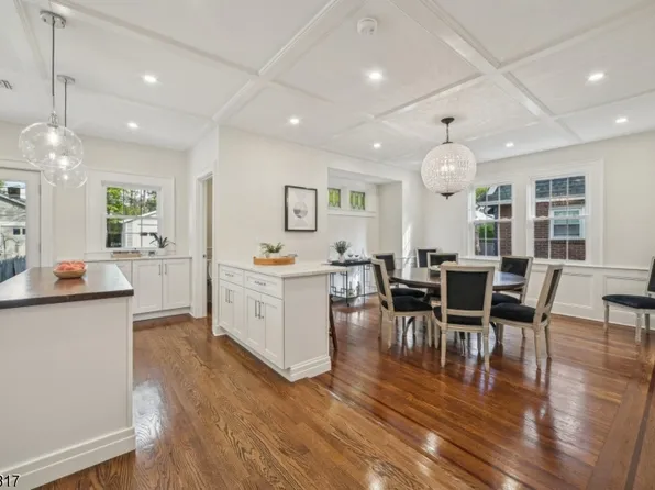 56 Yale St, Maplewood Twp., NJ 07040