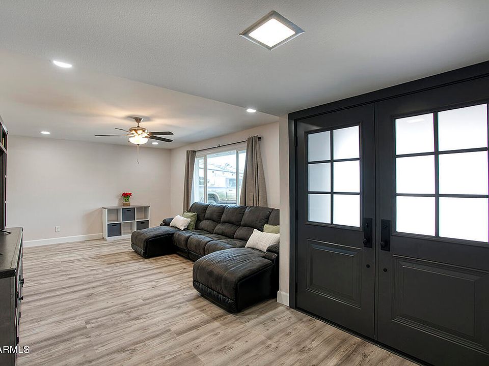 14811 N 55th Avenue, Glendale, AZ 85306 | Zillow