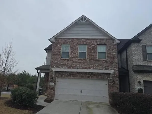 8205 Harlond Way, Suwanee, GA 30024