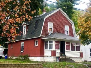 928 Backus St, Jackson, MI 49202