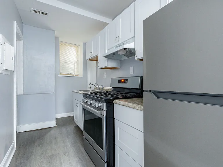 6100 NASSAU RD — Photo 10