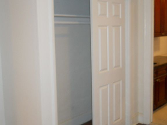 5th image of 4325 Bruner Ave
