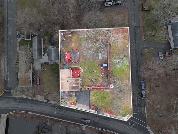 5th image of 111 Doty Rd