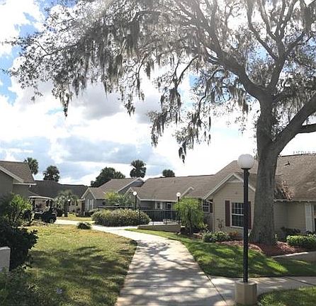 3rd image of 1108 Villa Ln #82
