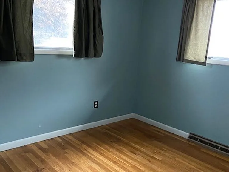 1810 W Sussex Ave — Photo 9