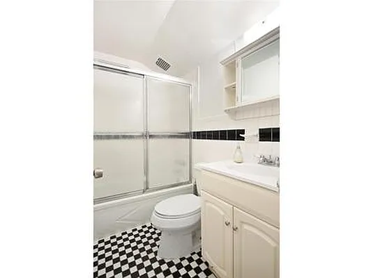 Rented by Owner | media 7