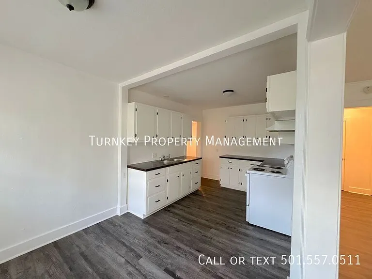 5005 W 31st St — Photo 2