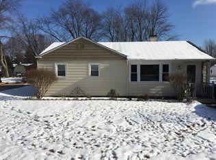 7212 Manor Rd, Crystal Lake, IL 60014