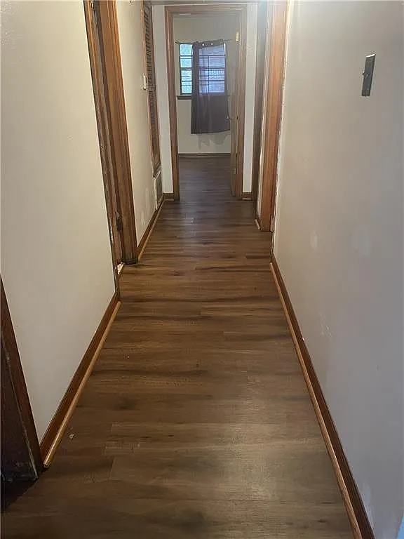 3 bed, 1.0 bath, 1617 sqft, $1,500 — Photo 3
