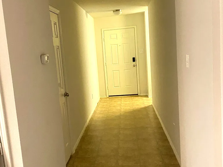 1721 Gayla Creek Dr — Photo 12