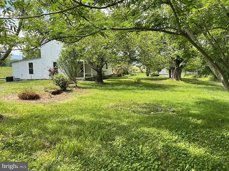 6774 Leeds Manor Rd — Photo 22