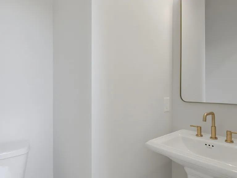 731B Croley Dr — Photo 16