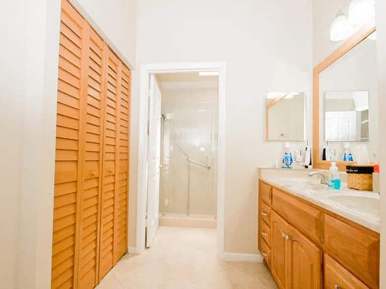 4907 Boxwood Cir — Photo 15