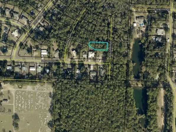 708 Bolivar Ave, Crestview, FL 32536