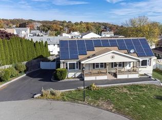 10 Sim Rd #B, Saugus, MA 01906