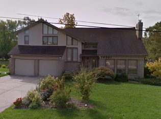 29501 Moran St, Farmington Hills, MI 48336