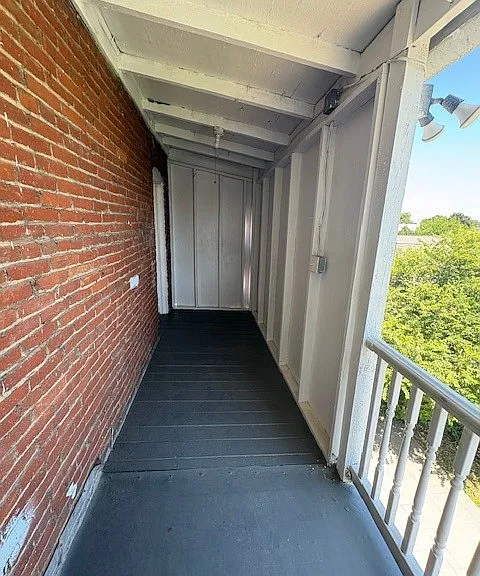 314 Westside Ave — Photo 12