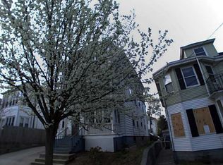 102 Rosedale St, Providence, RI 02909