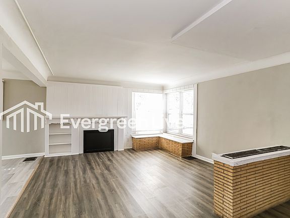 4th image of 3215 Pickbury Dr