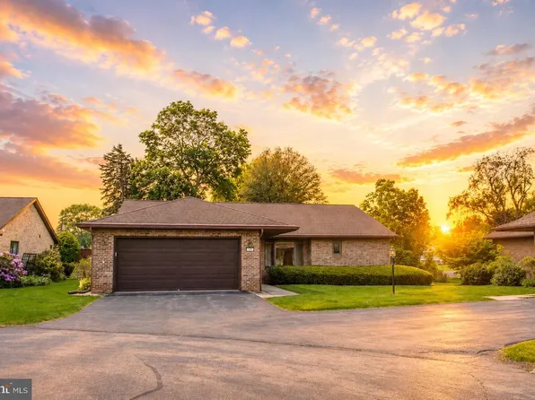 1244 Westerly Pkwy, State College, PA 16801