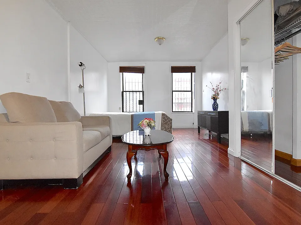 127 Rivington St #4F