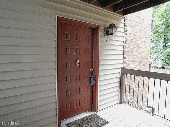 3rd image of 6815 Cottage Grove Ln APT E