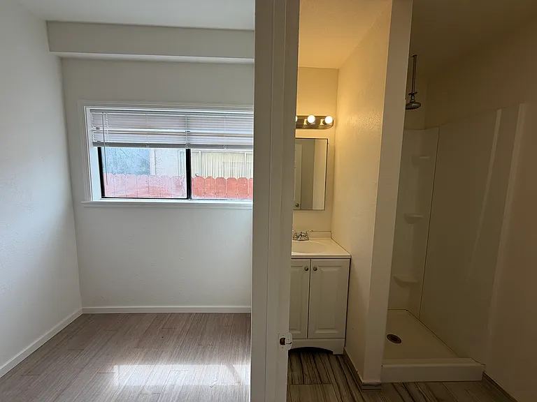 Circle Ct — Photo 3