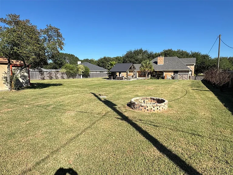 16003 Escher Rd — Photo 21