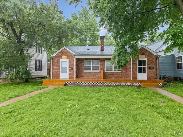 213 Brackett St, Swansea, IL 62226