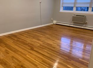 60 James St, Bloomfield, NJ 07003