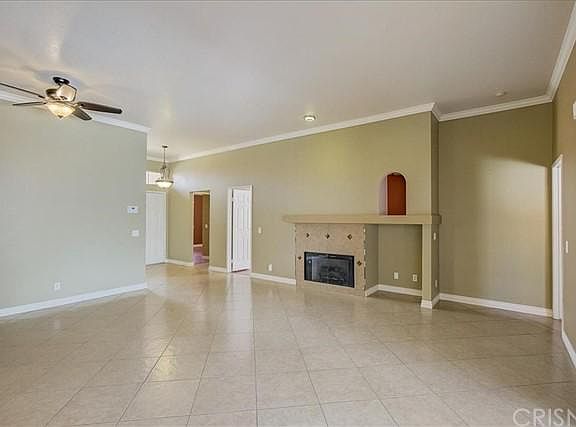 3rd image of 2649 La Paz Ave