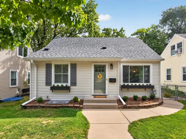 2705 Georgia Ave S, Saint Louis Park, MN 55426