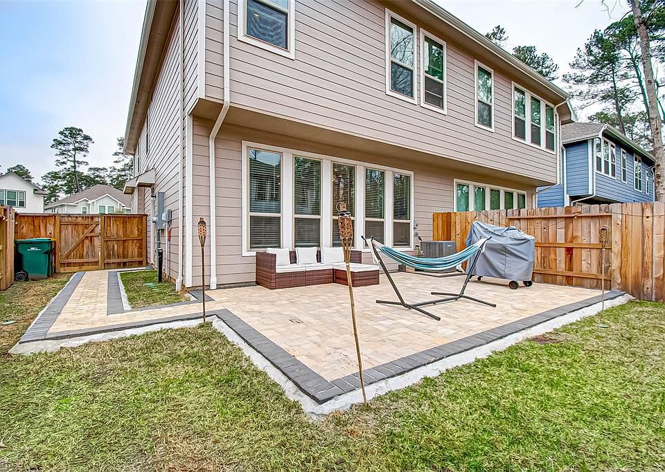 1st image of 617 Aspen Falls Ct