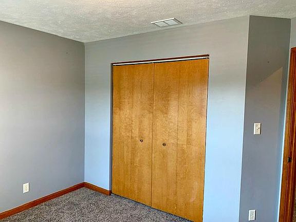 4th image of 12728 Rolling Meadows Dr